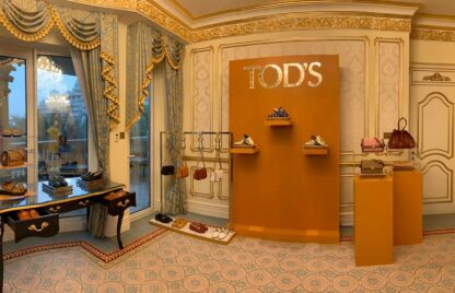 Tod’s UAE Official Store Display Unit